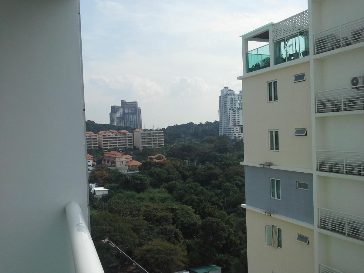 Cosy Beach View Apartments 파타야 외부 사진