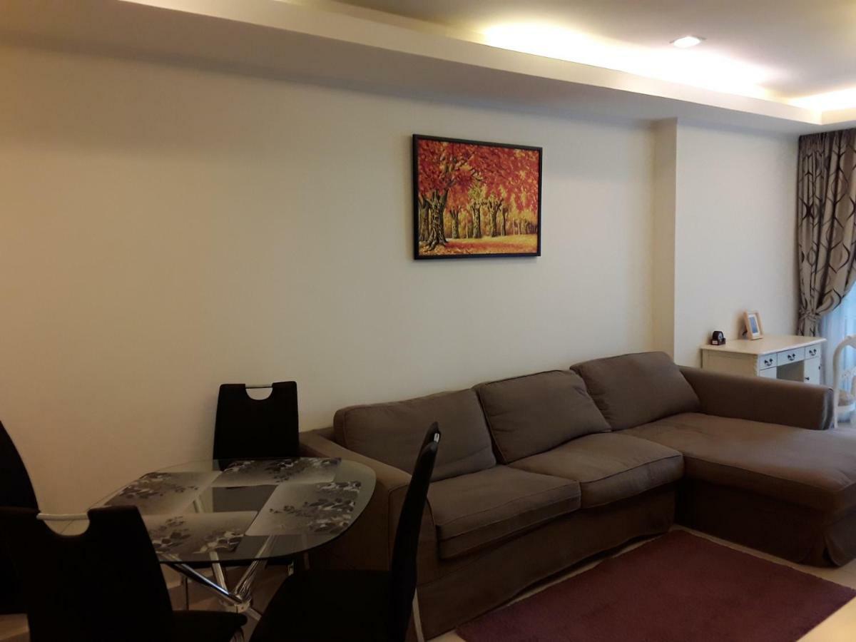 Cosy Beach View Apartments 파타야 외부 사진